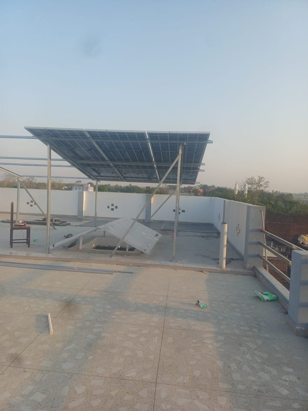 Rooftop Solar Installation — Pepeeganj photo 5